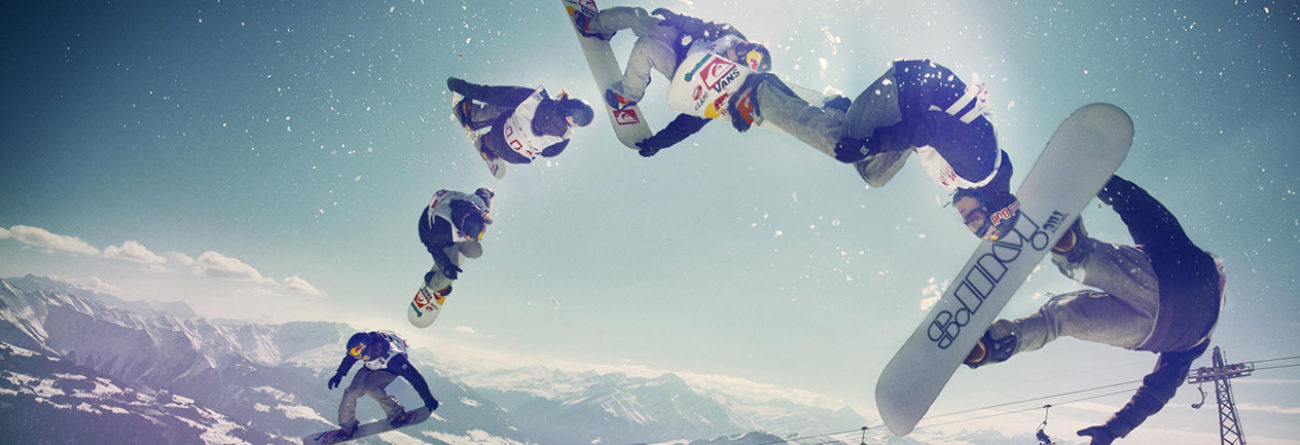 Snowboarders, snowboarders in the air, snowboarders jumping