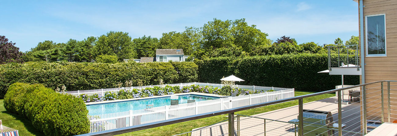 hamptons, hamptons house, hamptons pool, hamptons real estate